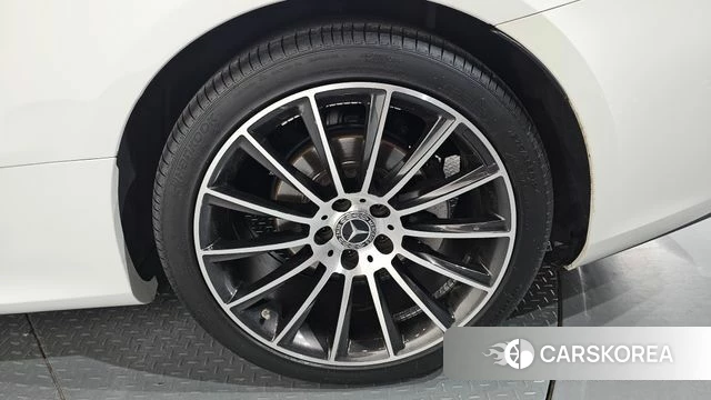 Mercedes-Benz E-Class W213 id 4435224 из Кореи 13
