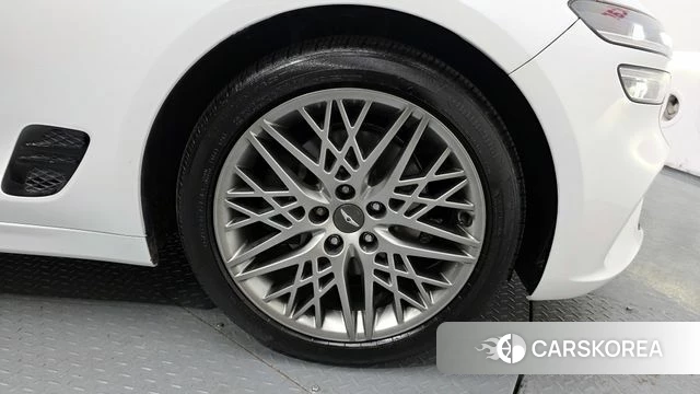 Genesis The New G70 id 4224355 из Кореи 13