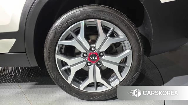 Kia Seltos id 4794211 из Кореи 13