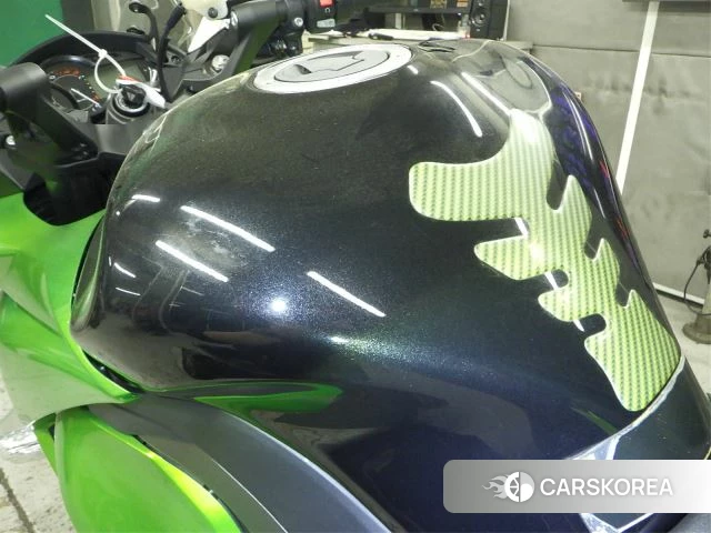 Kawasaki NINJA 1000 ABS id 3946954 из Японии 13