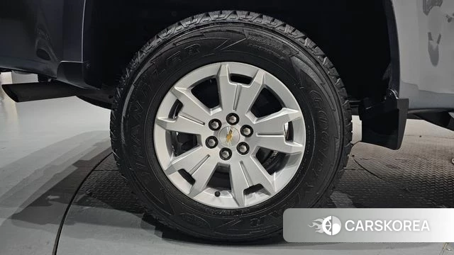 Chevrolet (GM Daewoo) Real New Colorado id 4641842 из Кореи 13