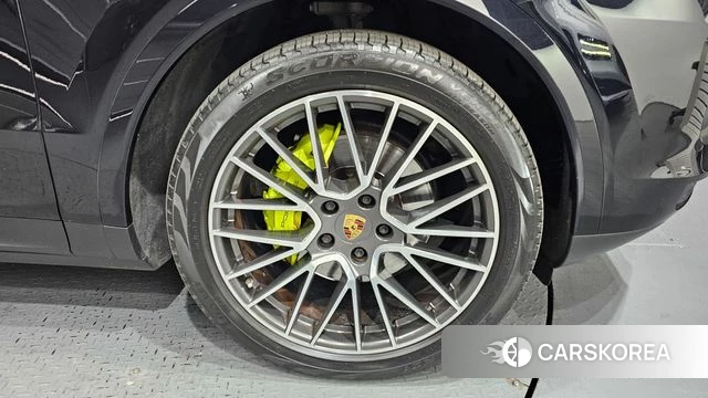 Porsche Cayenne (PO536) id 4187359 из Кореи 13