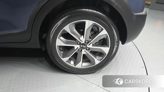 Kia Stonic id 4662719 из Кореи 13