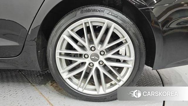 Genesis G70 id 4759801 из Кореи 13