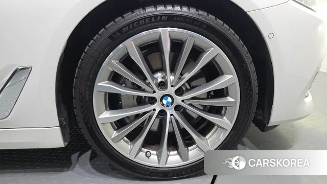 BMW 5 Series (G30) id 4684294 из Кореи 13