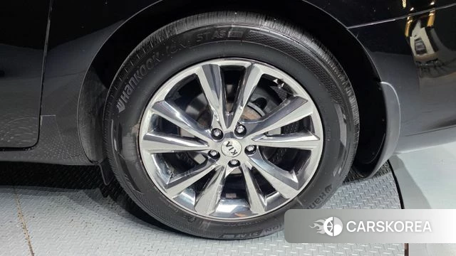 Kia The New Carnival id 4543256 из Кореи 13
