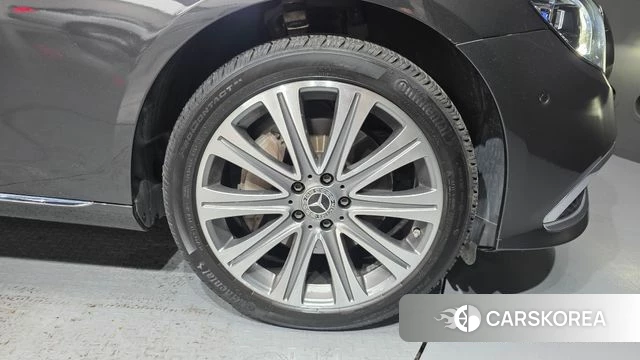 Mercedes-Benz E-Class W213 id 4608473 из Кореи 13