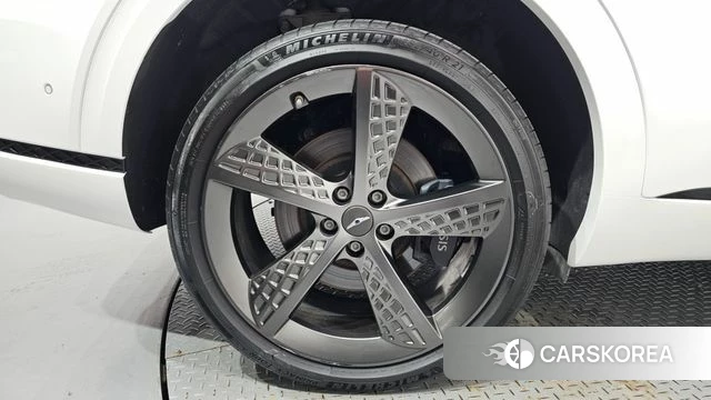 Genesis GV70 id 4793203 из Кореи 13