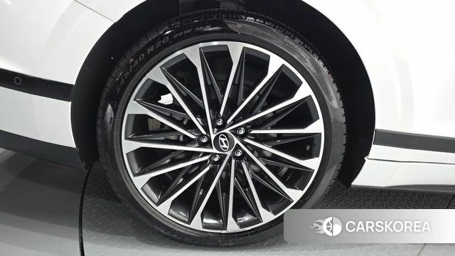 Hyundai Grandeur (GN7) id 4432701 из Кореи 13