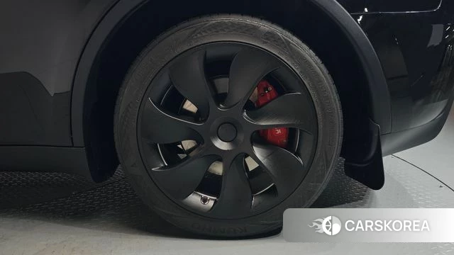 Tesla Model Y id 4505970 из Кореи 13