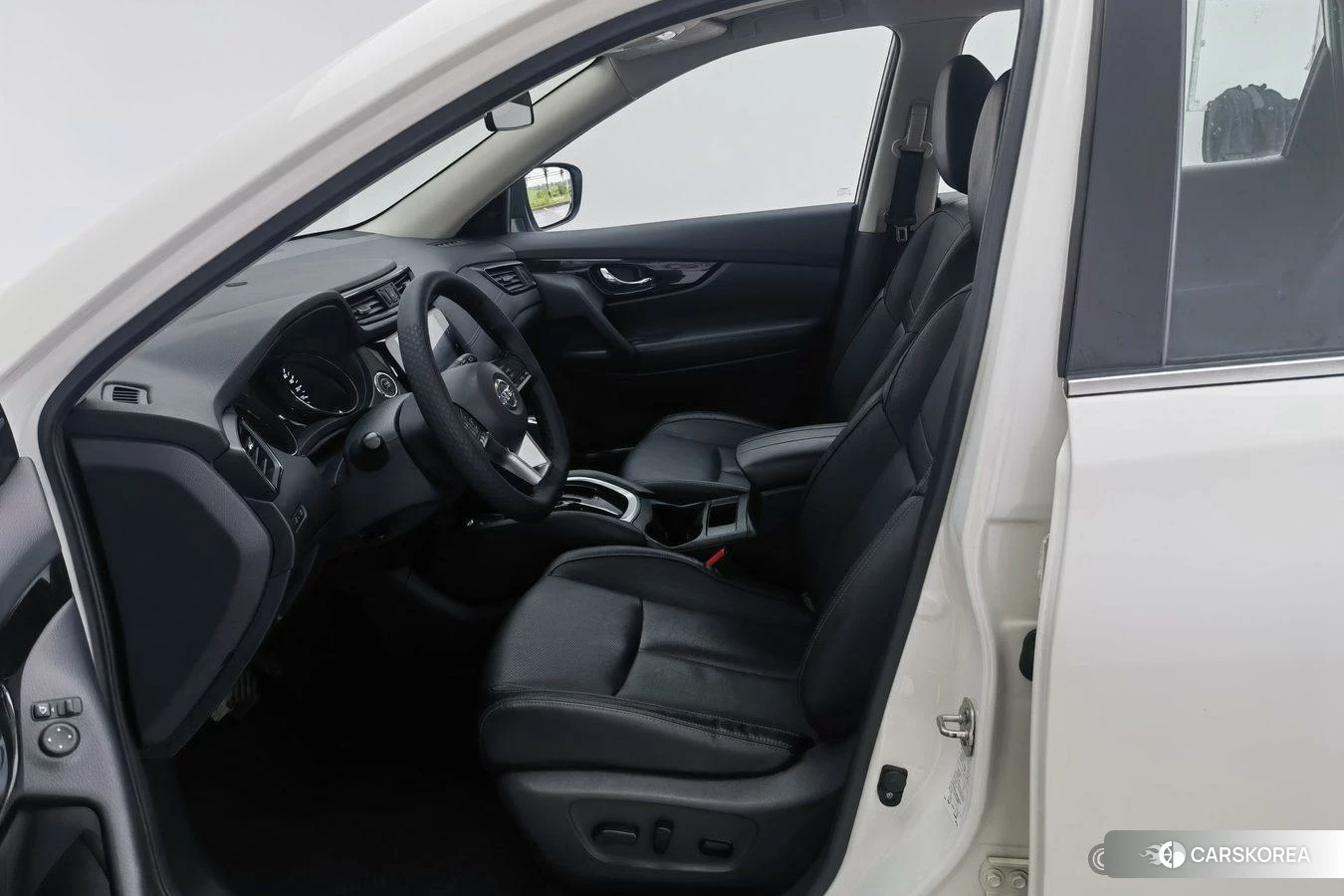 Nissan Qijun id 4498564 из Китая 13