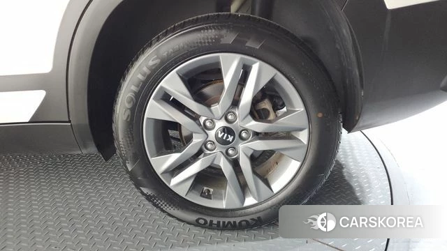 Kia Seltos id 4250344 из Кореи 13