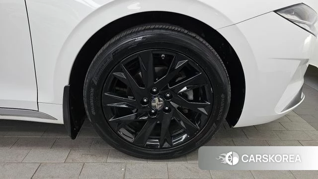 Hyundai The New Grandeur IG Hybrid id 4188016 из Кореи 13