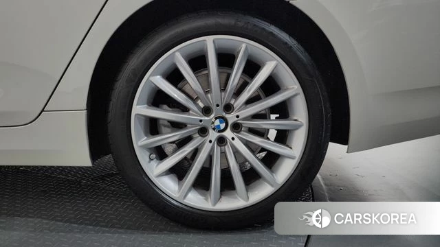 BMW 5 Series (G30) id 4835186 из Кореи 13