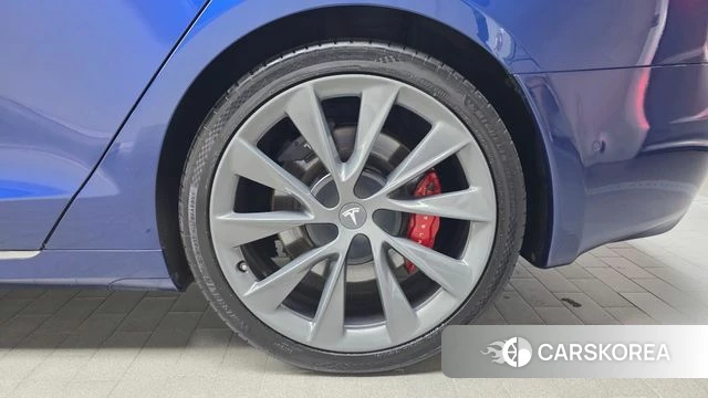 Tesla Model S id 4662721 из Кореи 13