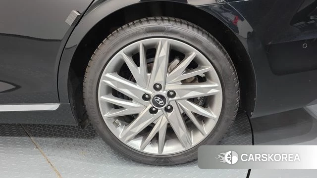 Hyundai The New Grandeur IG id 4657937 из Кореи 13