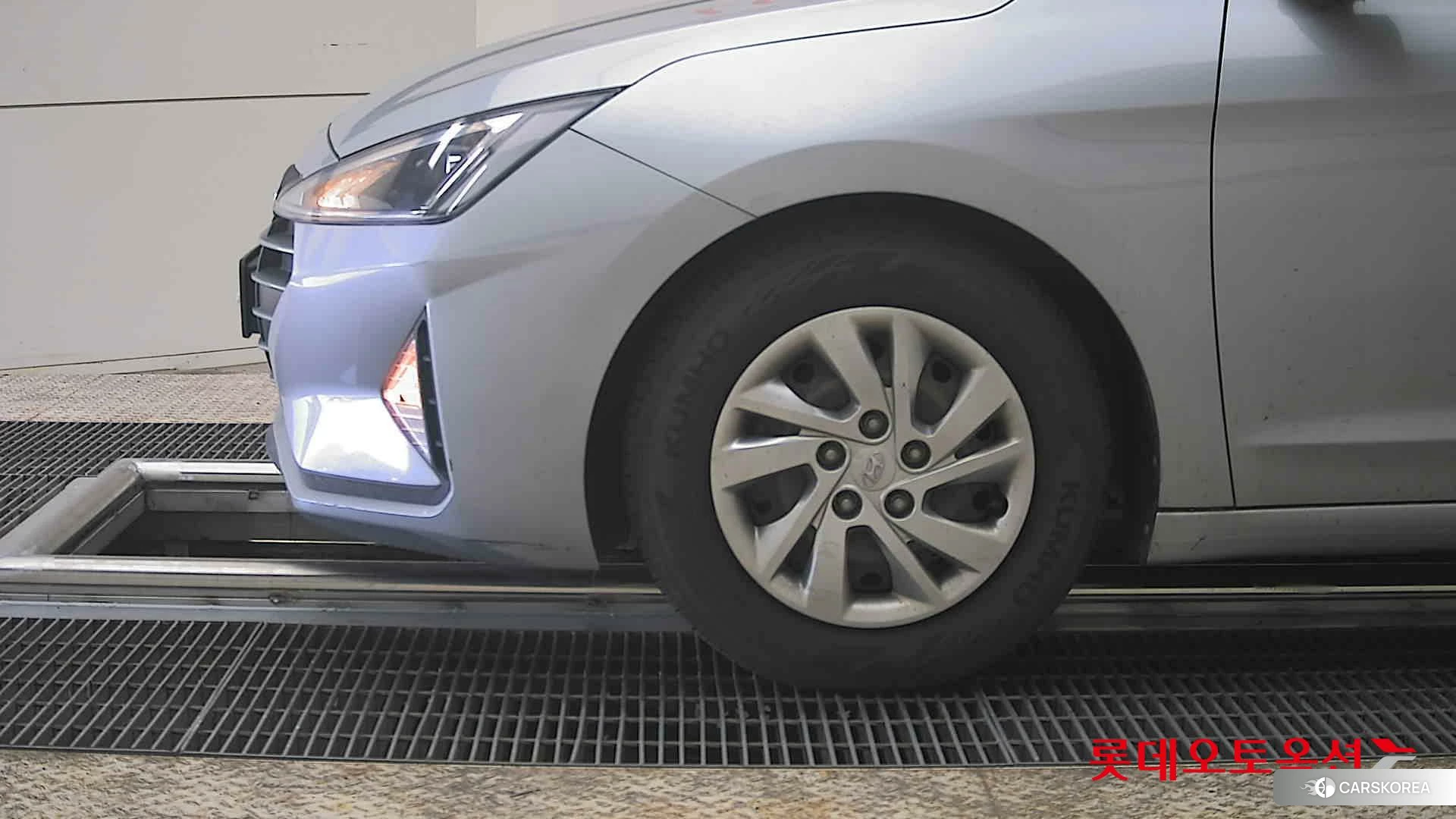 Hyundai Avante id 3882035 из Кореи 13