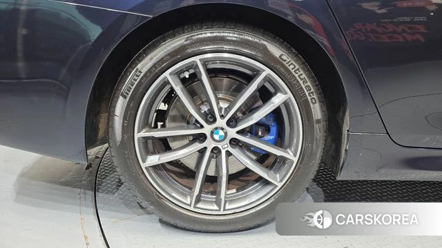 BMW 5 Series (G30) id 4355913 из Кореи 13