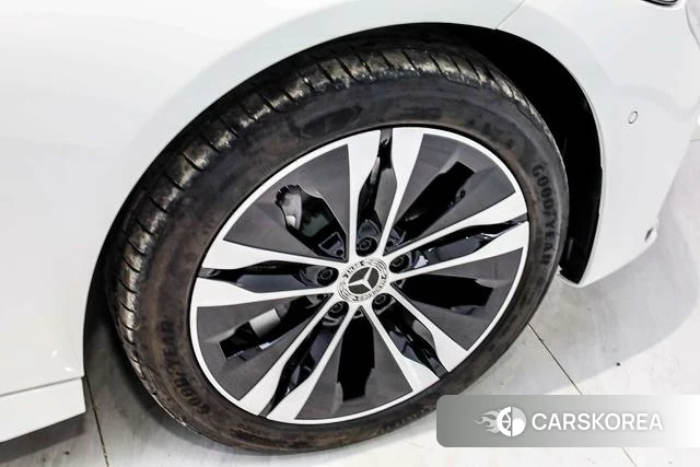 Mercedes-Benz C-class PHEV id 4358915 из Китая 13