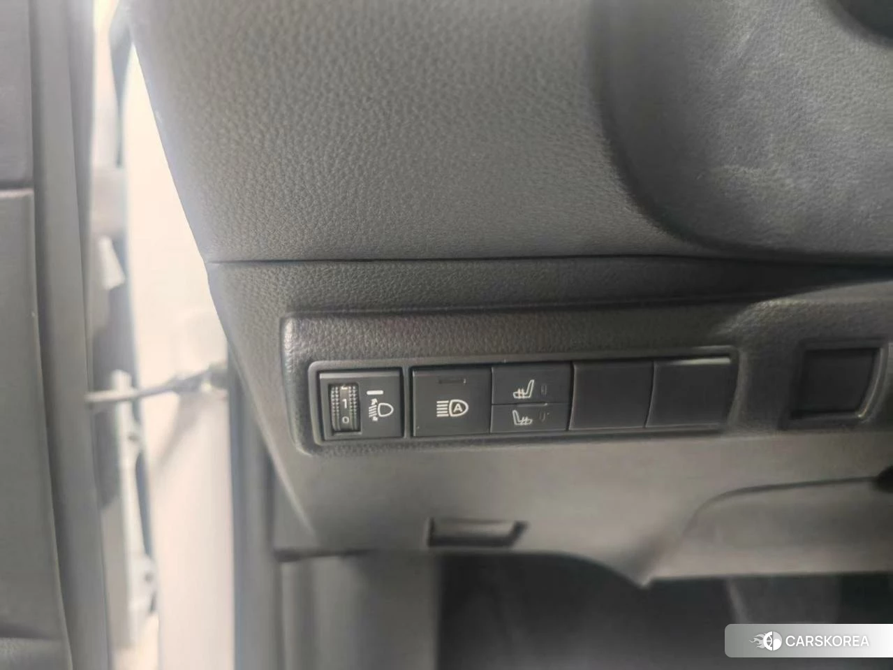 Toyota Corolla id 4455225 из Китая 13