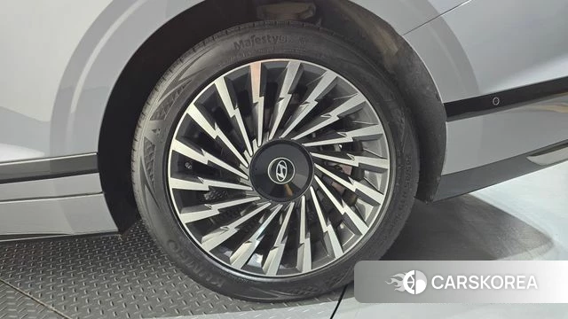 Hyundai Grandeur (GN7) id 4517037 из Кореи 13