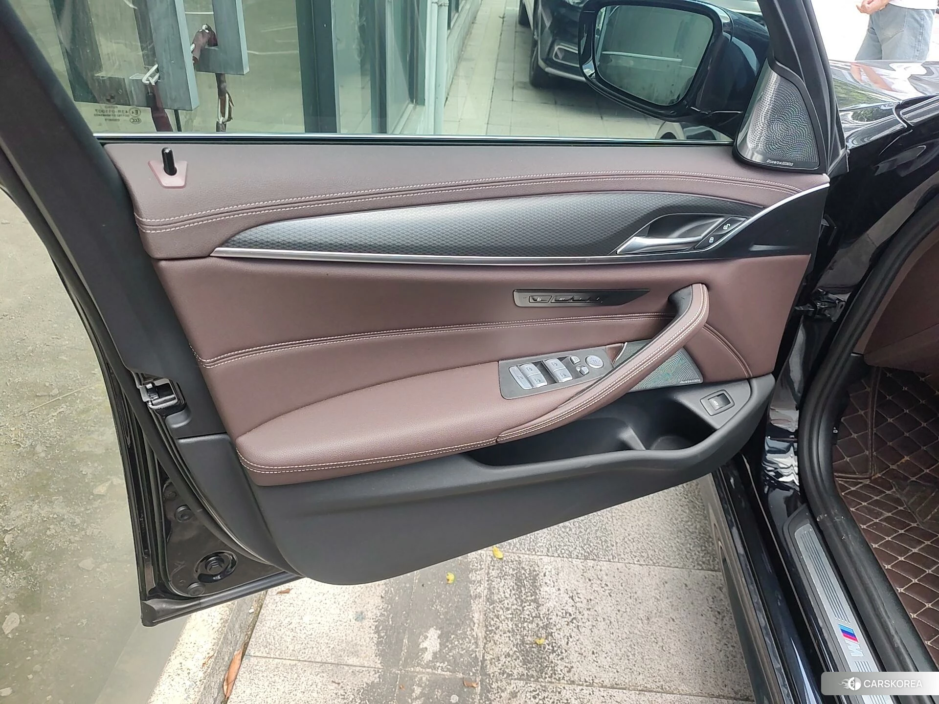 BMW 5 series id 4504881 из Китая 13