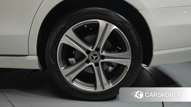 Mercedes-Benz E-Class W213 id 4286113 из Кореи 13