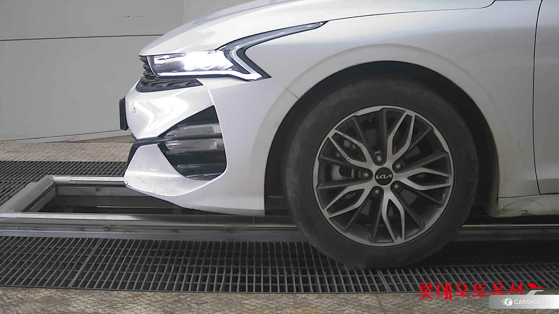 Kia K5 id 3869401 из Кореи 13