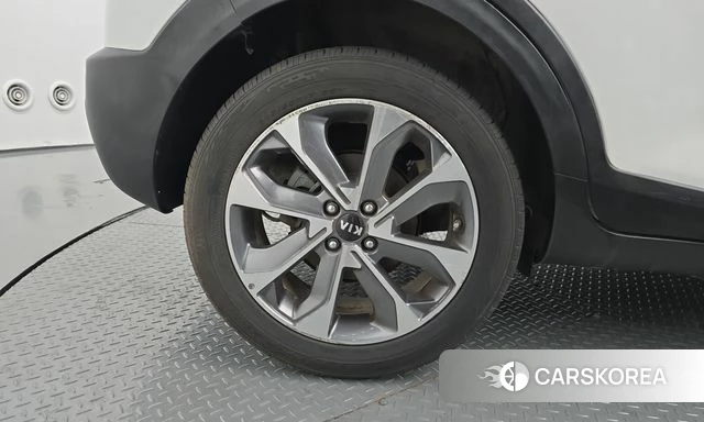 Kia Stonic id 4937218 из Кореи 13