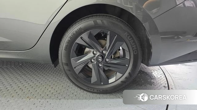 Hyundai Avante (CN7) id 4550029 из Кореи 13