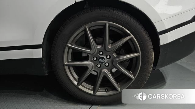 Land Rover Range Rover Velar id 4370408 из Кореи 13