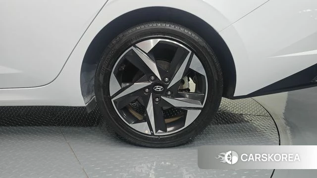 Hyundai Avante Hybrid (CN7) id 4929462 из Кореи 13