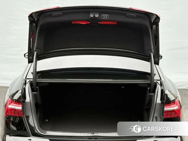 Audi A6L id 4348546 из Китая 13
