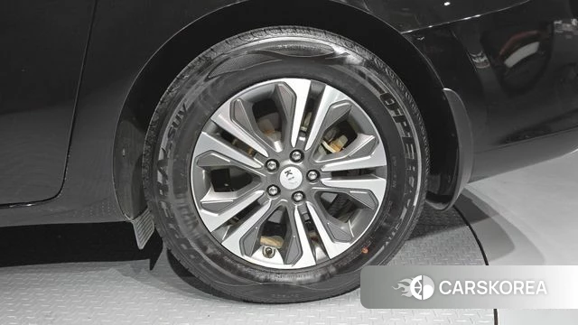 Kia The New Carnival id 4483104 из Кореи 13
