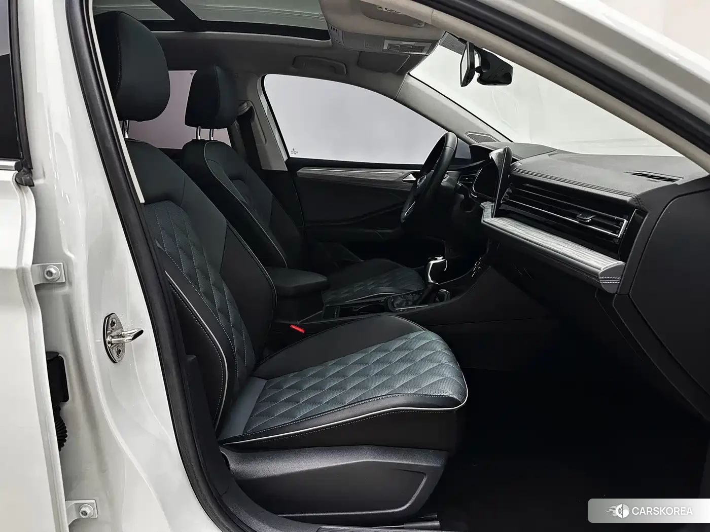 Volkswagen Sagitar id 4546422 из Китая 13