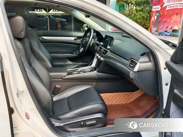 Honda Accord id 4264562 из Китая 13