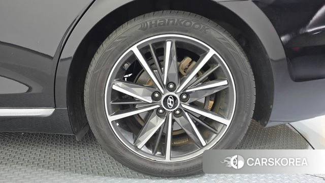 Hyundai The New Grandeur IG id 4283558 из Кореи 13