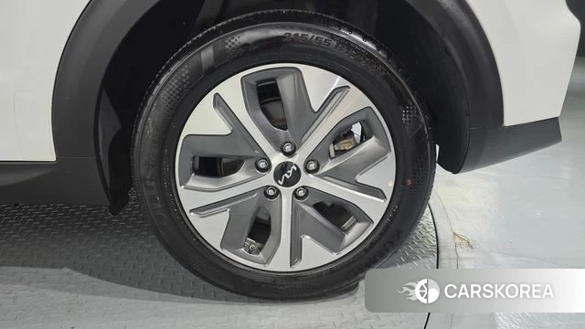 Kia Niro Plus id 4474947 из Кореи 13