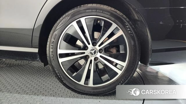 Mercedes-Benz E-Class W213 id 4224659 из Кореи 13