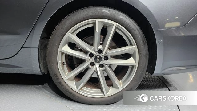 Audi A7 (4K) id 4864812 из Кореи 13