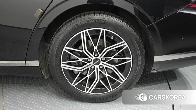 Genesis G90 (RS4) id 4382358 из Кореи 13