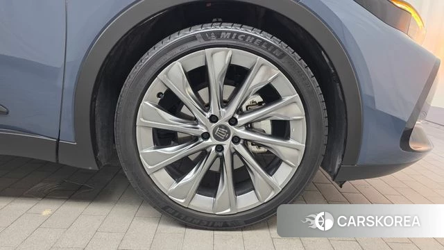 Toyota Crown Crossover id 4560221 из Кореи 13