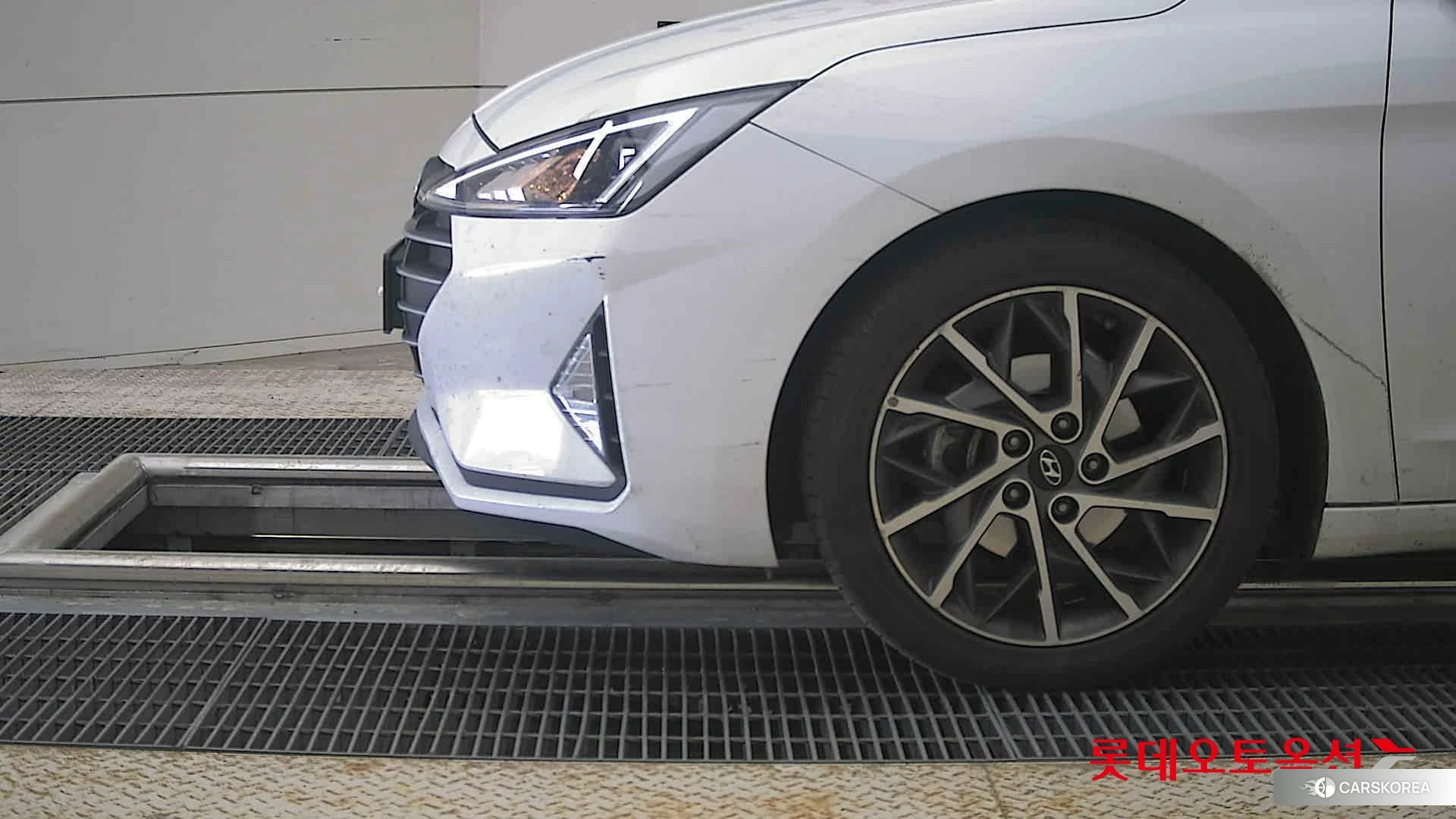 Hyundai Avante id 4289330 из Кореи 13