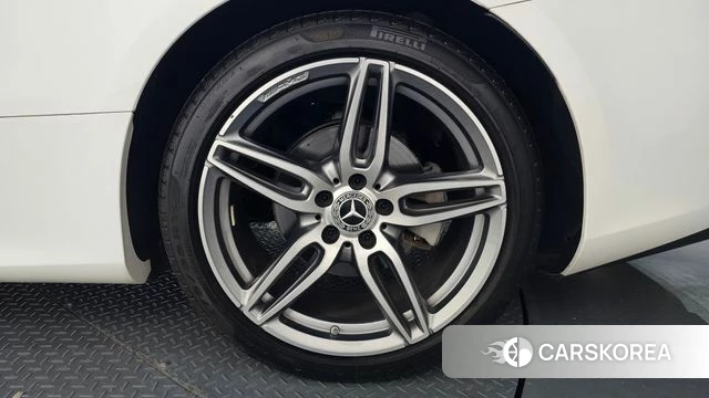 Mercedes-Benz E-Class W213 id 4586588 из Кореи 13