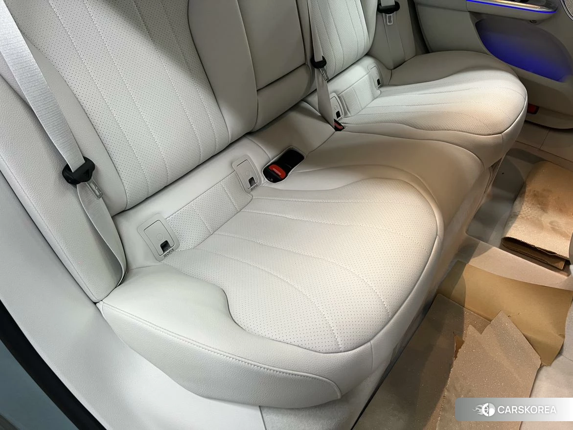 Mercedes-Benz EQE id 4407663 из Китая 13