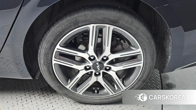 Kia Come New K3 id 4424980 из Кореи 13