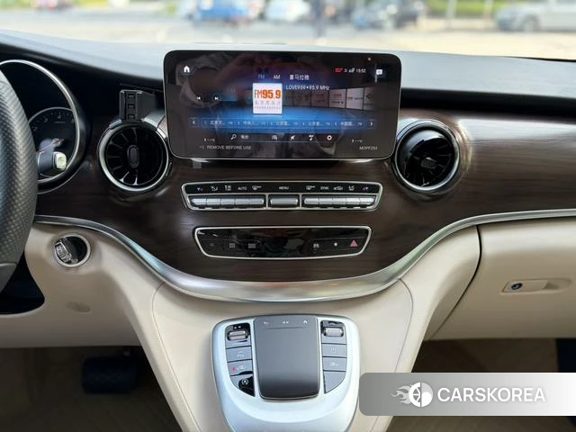 Mercedes-Benz V-class id 4271284 из Китая 13