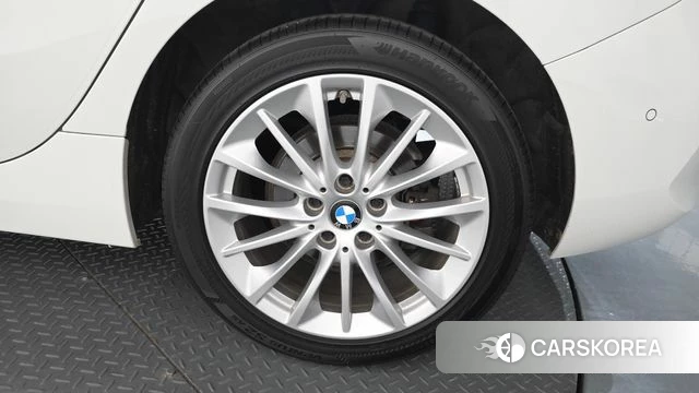 BMW 1 Series (F40) id 4458956 из Кореи 13