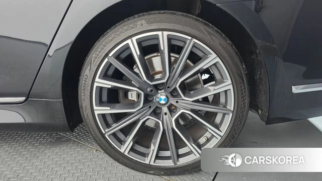 BMW 7 Series (G11) id 4759909 из Кореи 13