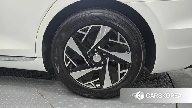 Hyundai The New Grandeur IG Hybrid id 4550705 из Кореи 13